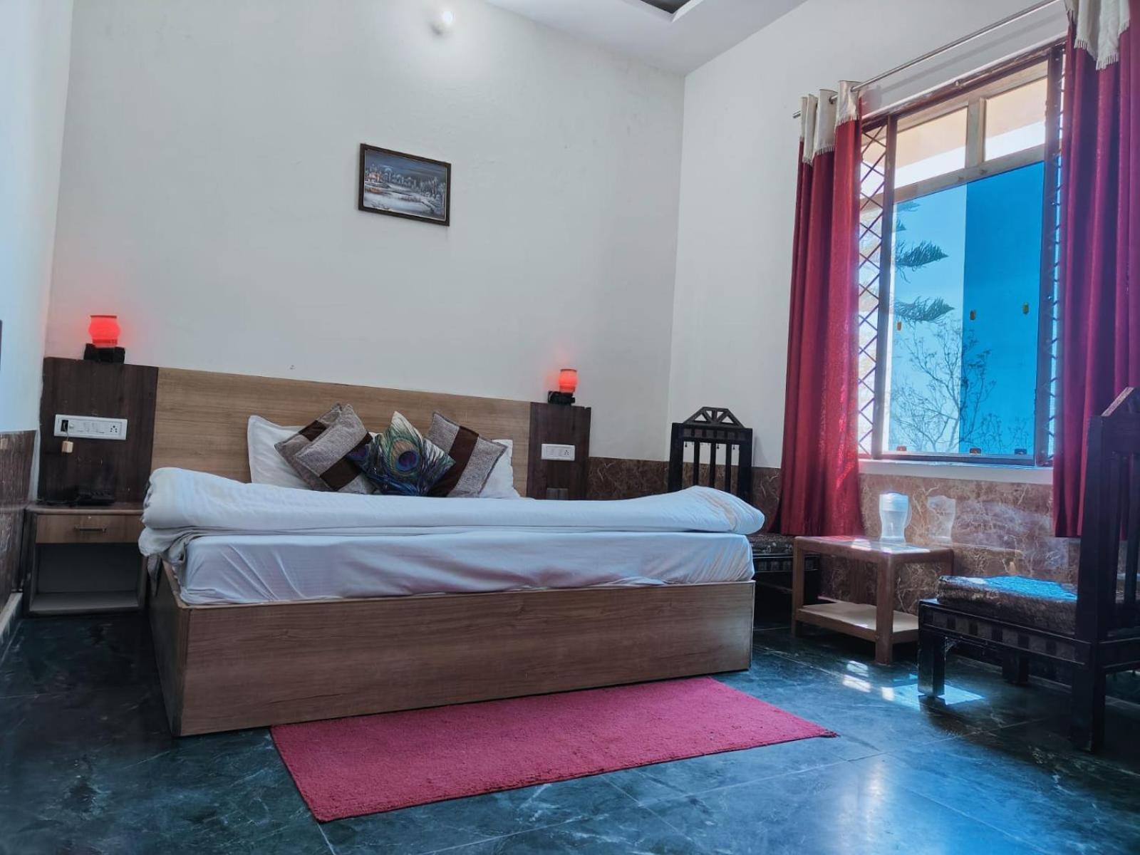 Sunny Pines Resort Lansdowne Luaran gambar